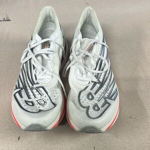 New Balance Fuelcell SuperComp Elite V3